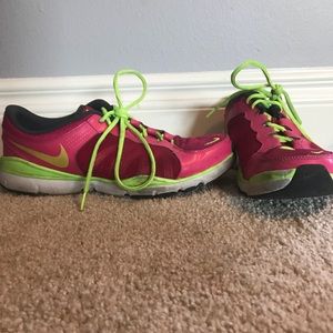 Workout shoes